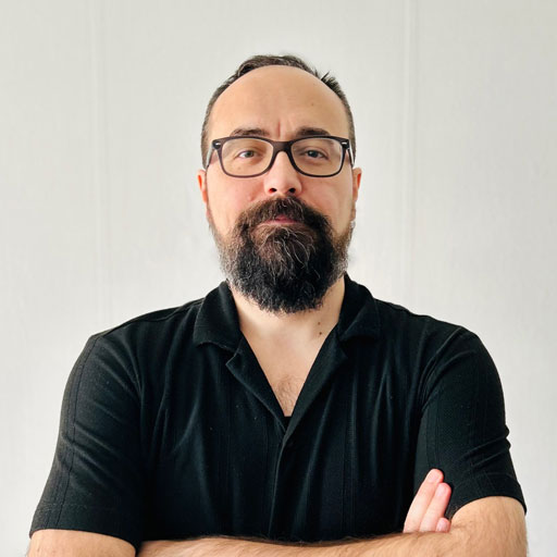 Dr. Devrim Vardar
